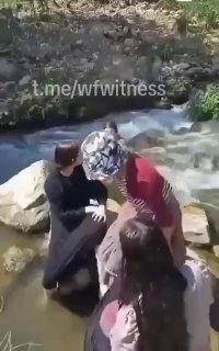 ️🇱🇧🇮🇱 נראה כי סרטון המופץ ברשת מציג אזרחים ישראלים בנהר החצבני בדרום לבנון בתוך המשך הכיבוש והקריאות לנ…