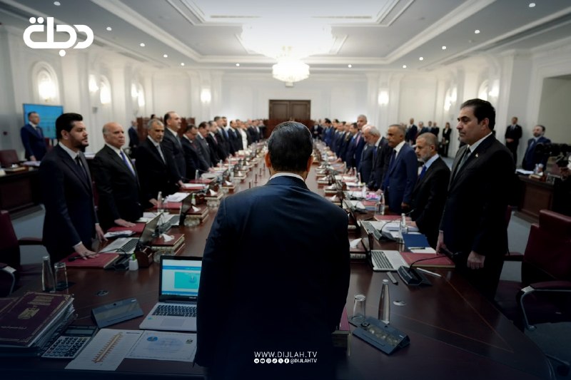 بالصور.. رئيس الوزراء علي الزيدي يترأس جلسة مجلس الوزراء ويوجه نوابه والوزراء بتأدية قسم شرف للعراقيين لصيانة…