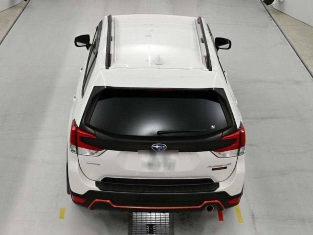 Subaru Forester 2023 фото 8