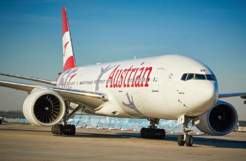 The Tel Aviv-Vienna flight made an emergency landing in Bulgaria after a bomb warning