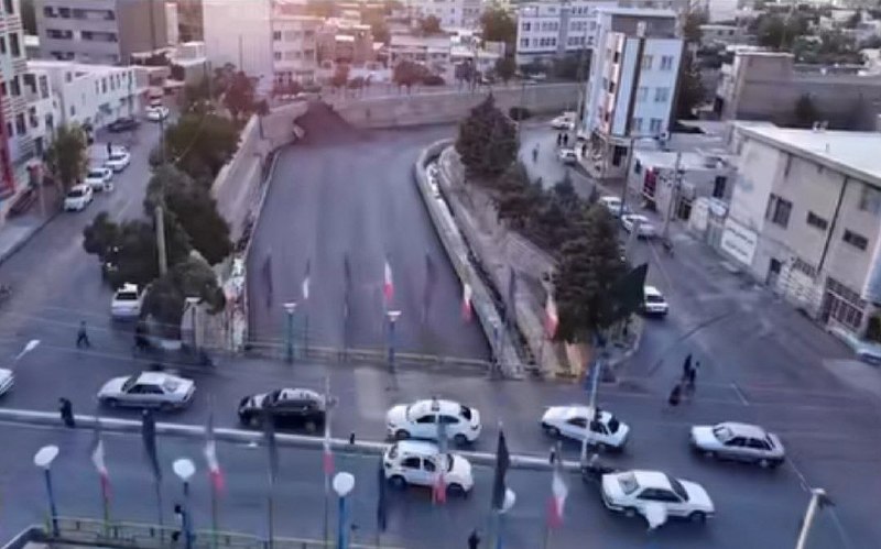 خبر ایران | irNews: طی اتفاقی عجیب شهرداری الیگودرز لرستان، کف رودخونه رو آسفالت کرد@irNews