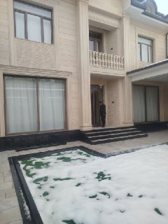 Arenda Yunusobod 15 yangi uchastak Navostiroyka 7xona 2200