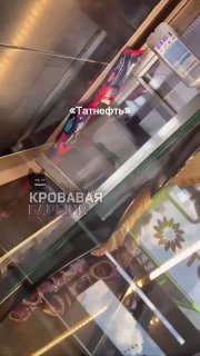 В Москве, Петербурге и Татарстане стали ограничивать продажу топлива🔵 Крупные сети АЗС в Москве стали ограничивать продажу топлива. На заправках «Татнефти» действуют ограничения до 20 литров на бензин АИ-92 и АИ-95, а также до 40 литров на дизельное топлив
