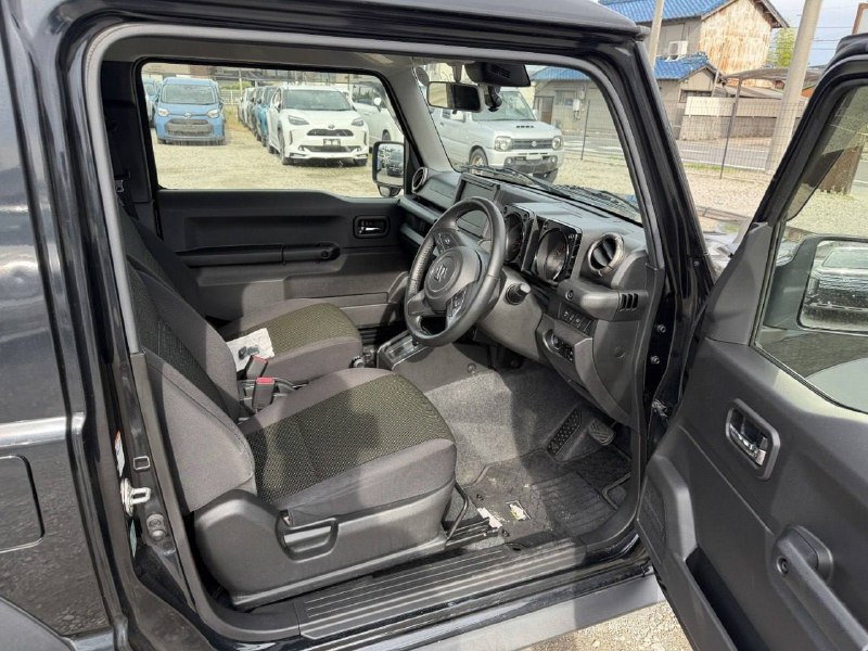 Suzuki Jimny 2021 фото 6