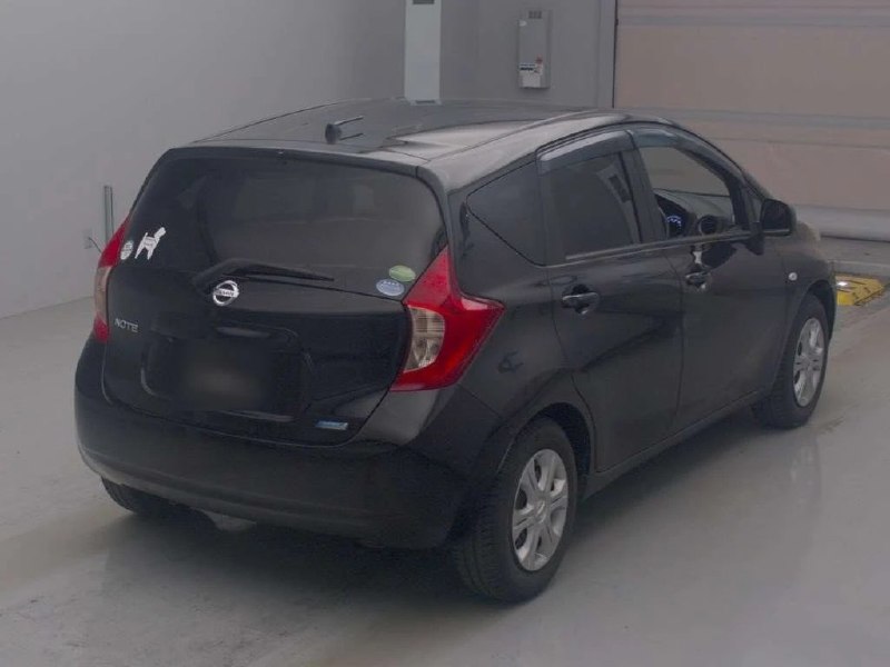 Nissan Note 2013 фото 2