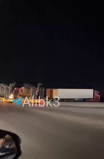 צבא ארה"ב מעביר מסוקי בלאק הוק מבסיס ארה"ב מופאק סלטי בירדן מחשש להיחשף לתקיפות איראניות.