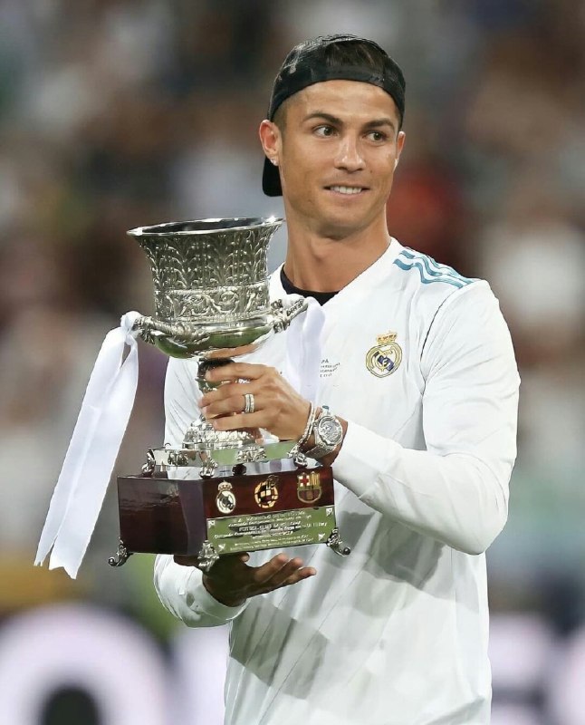 رئال ‌مادرید توییت | Real Madrid Tweet: 📆 در چنین روزی، 9 سال پیش 🤍🏆@Real_Madrid_Tweets