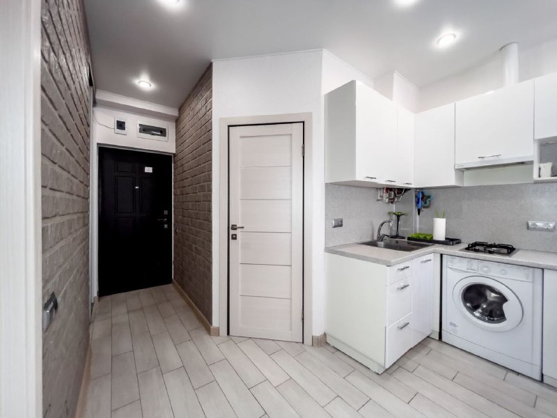 Продаю квартиру в самом цетре п.Эсто-Садок. 4