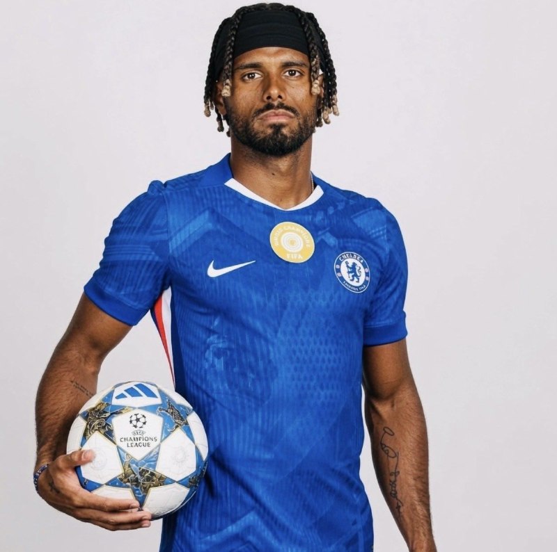 ChelseaCF Twitter: تنها راهی که باعث میشه پدرو نتو تو چلسی موندگار شه.@ChelseaCF_Twitter