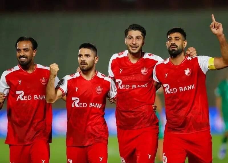 התחלה סוערת של פרספוליס בקזווין; האדומים ניצחו במחצית הראשונה והלכו לחדר ההלבשה