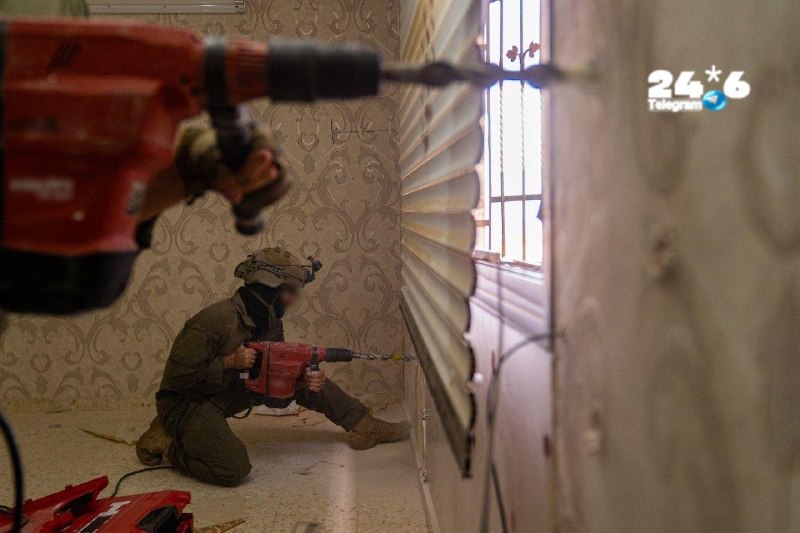 🇮🇱 צה"ל הרס את בתיהם של שני המחבלים בחברון. בבוקר הרס צה"ל את בתיהם של שני המחבלים שהיו מעורבים בעימות בצ…