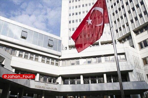 جهان بینالملل فوری🌍: ترکیه: اسرائیل به حملات خود علیه زیرساختهای سوریه ادامه میدهد🔹وزارت خارجه ترکیه امروز سه شنبه در بیانیه ای حمله رژیم ص