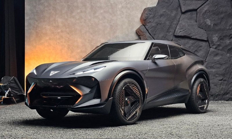 Cupra показала футуристичный кроссовер Tindaya 

М...