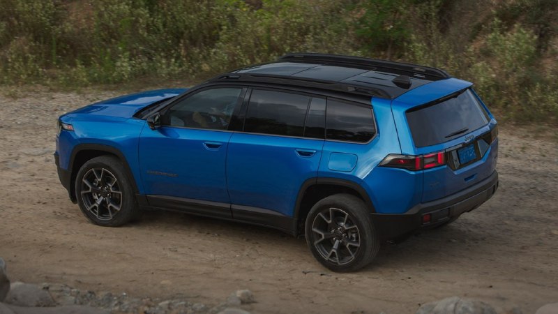 Новый Jeep Cherokee стал гибридом и подрос в размерах 2