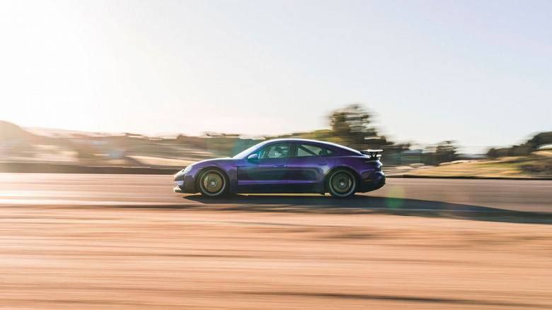 Porsche показал самый мощный автомобиль в свой истории - Taycan Turbo GT 2