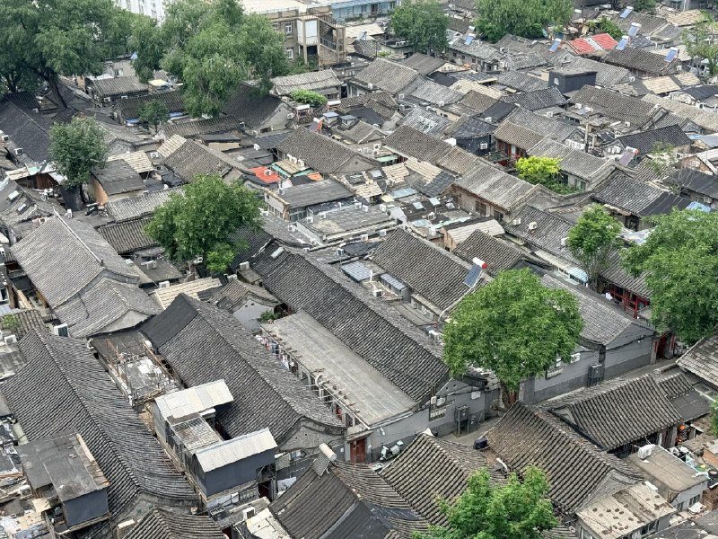 跟着老黄当一回北京游客第一次去南锣鼓巷第一次去潘家园各种纪念品文玩都比网上便宜北京人不坑游客啊跟着老黄当一回北京游客第一次去南锣鼓巷第一次去潘家园各种纪念品文玩都比网上便宜北京人不坑游客啊