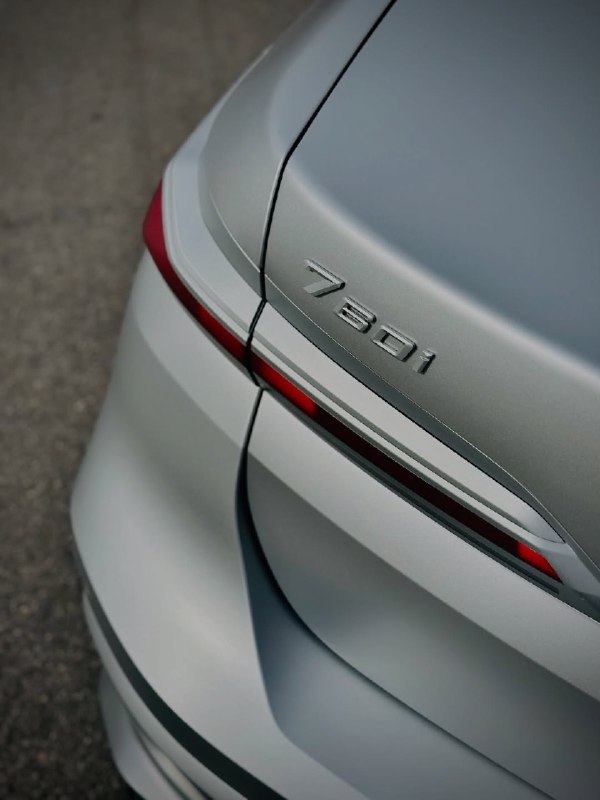 BMW 760 3