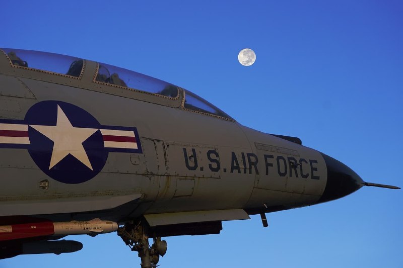 NEW: The United States has withdrawn all B-1 bombers from Britain's RAF Fairford air base, with officials telling US media that the move is linked to "new threats".