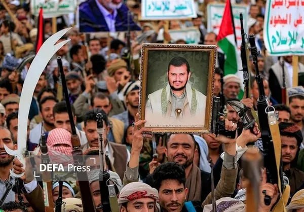 خبرگزاری دفاع مقدس: 💢هشدار یمن خطاب به عربستان؛ راهی جز لغو محاصره ندارید 🔸وزارت خارجه یمن اعلام کرد که هر چقدر رژیم سعودی به تشدید تنش اقدا