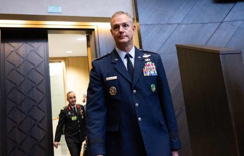 The commander of NATO's top allies in Europe, General Aleksos Grinkic, said that a limited Russian attack on NATO territory was "unlikely but something we cannot rule out".