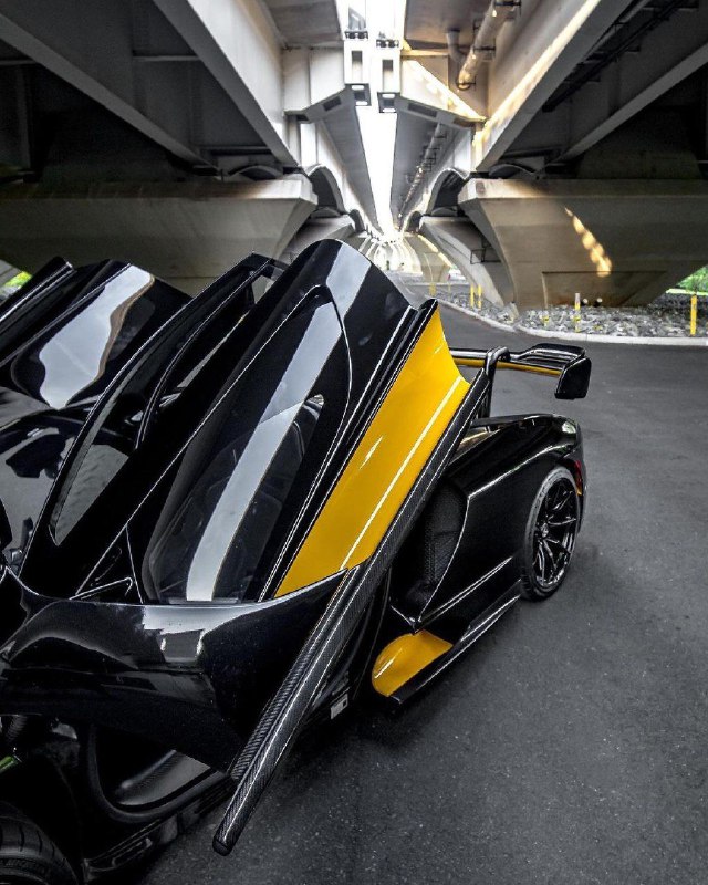 McLaren Senna 3