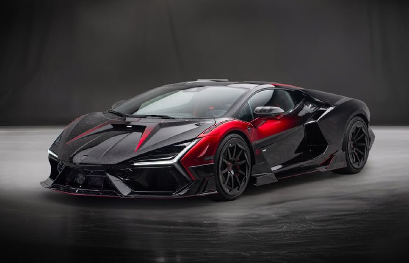 Mansory построило уникальный Revuelto для Эстебана Окона