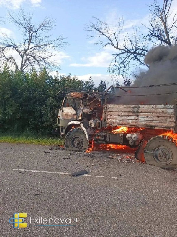СИГУМ удари руската логистика в окупирана територия, включително танкер за гориво и локомотив на железопътната линия, свързваща Крим с Ростов.