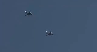 שני מטוסי קרב מסוג SU-22M3/M4 השייכים לחיל האוויר הסורי ערכו היום טיסות אימון בשמי צפון סוריה.