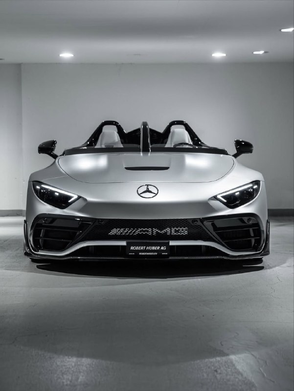 Mercedes-AMG PureSpeed 4.0-L V8 BITURBO €1M 4