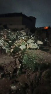 ההרס שהותירו אחריהם כוחות ישראל הישראליים לאחר הריסת בית משפחה פלסטינית בשכונת אל-נקר בקלקיליה, בגדה המערבית .