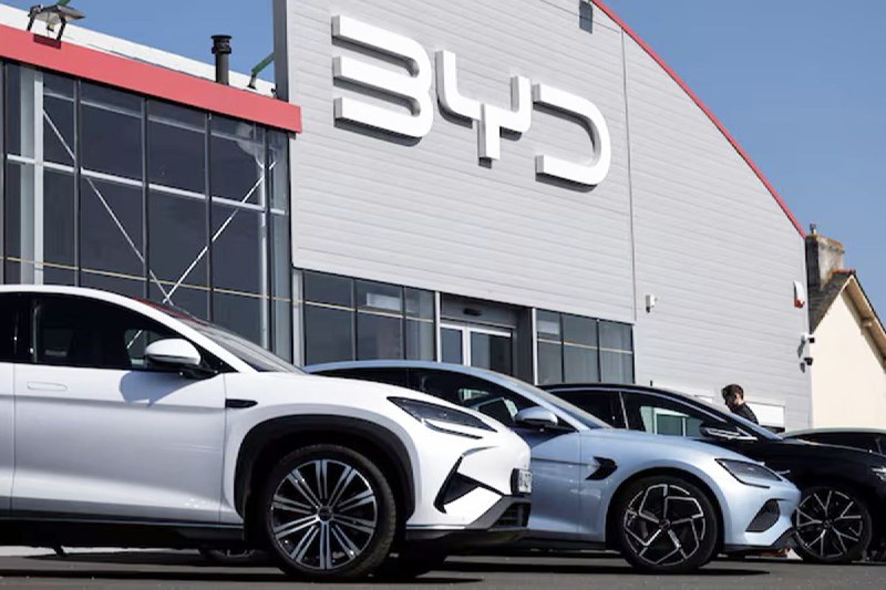 BYD стал крупнейшим EV-производителем в мире

По и...