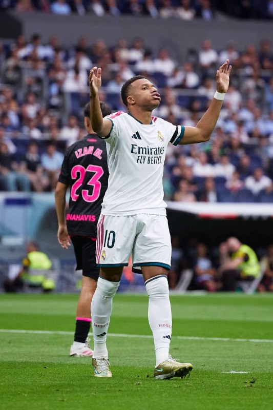 RealMadridCFNews | رئال مادرید سی اف نیوز: 🏆 کیلیان امباپه در لالیگا:🏟 ۶۸ بازی⚽️ ۶۸ مشارکت گل🔥هیچ بازیکن دیگری از زمان انتقال او به لالیگا، بیش از ۴۹ مشارکت گل ثبت