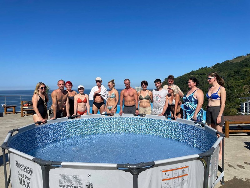 Продается бассейн BESTWAY