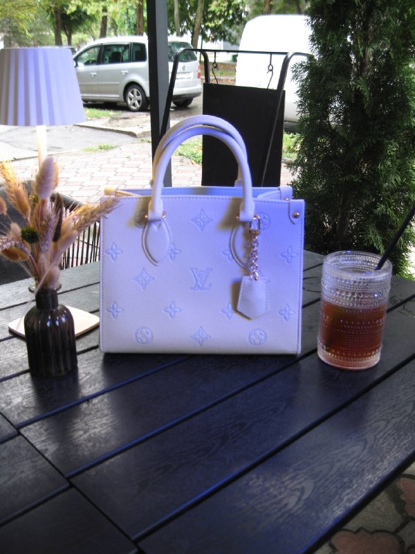 Louis Vuitton Louis Vuitton Onthego PM Monogram Empreinte Beige / Blue, фото 13