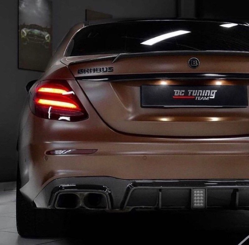 Mercedes benz e class (w213) Brabus 700 6