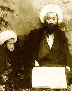 وارثون: آیت الله شیخ محمد تقى اصفهانى معروف به آقا نجفى اصفهانى در احوال خود چنین مینویسد:زمانى در نجف اشرف مشغول ریاضت بودم