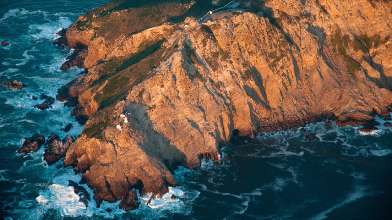 Finding safe havenLighthouse at Point Reyes National Seashore, California (© RMB Images/Photography by Robert Bowman/Getty Images)