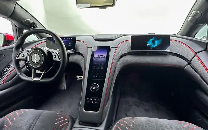 BYD открыл предзаказ на суперкар YangWang U9 по цене 236 000 долларов 3