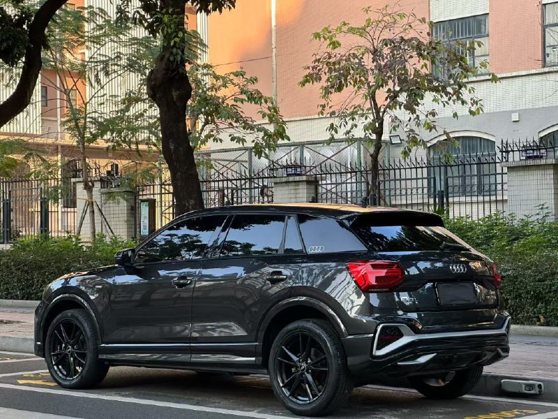 Audi Q2l 2021 фото 3