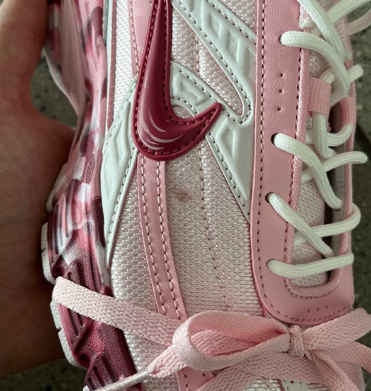 Nike Nike Initiator Custom Pink