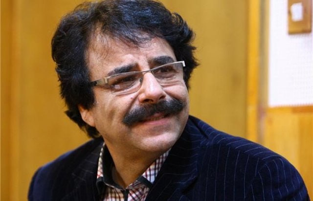 تجارت نیوز: 🔻آخرین وضعیت جسمی علیرضا افتخاری پس از تصادفمدیر برنامه علیرضا افتخاری:▪️حال این هنرمند اکنون خوب است و از بیمارستان ترخ