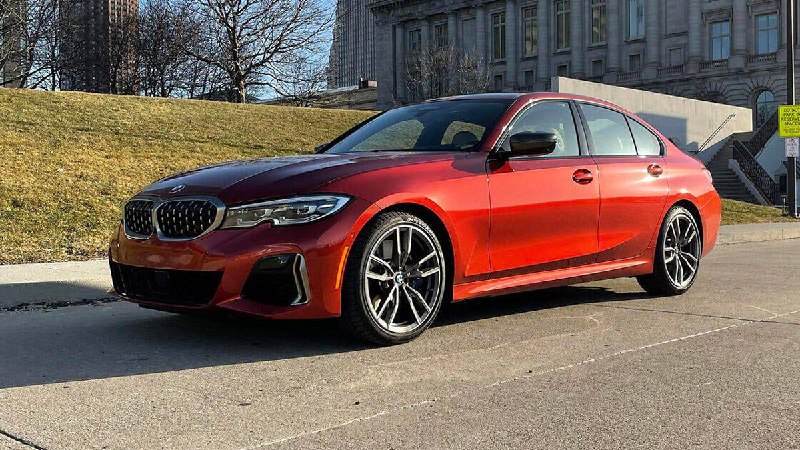 BMW отзывает автомобили в США из-за риска возгорания 2