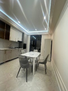 China House 3/5/10 90 м² Сергели 6А 2-станция Метро сдаётся в аренду