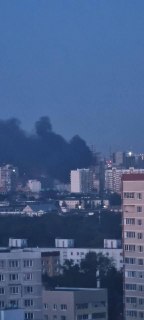 В Подмосковье пострадали три человека, в том числе 10-летний ребёнок, в результате атак БПЛАГубер Подмосковья Андрей Воробьев сообщил, что над территорией региона было сбито больше 160 беспилотников. В Раменском округе после атаки пострадала 10-летняя дево