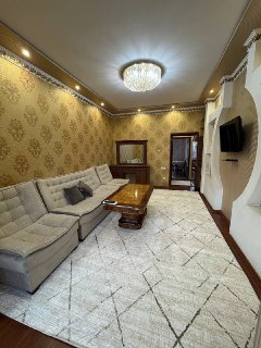 Продаётся своя квартира на Лабзаке