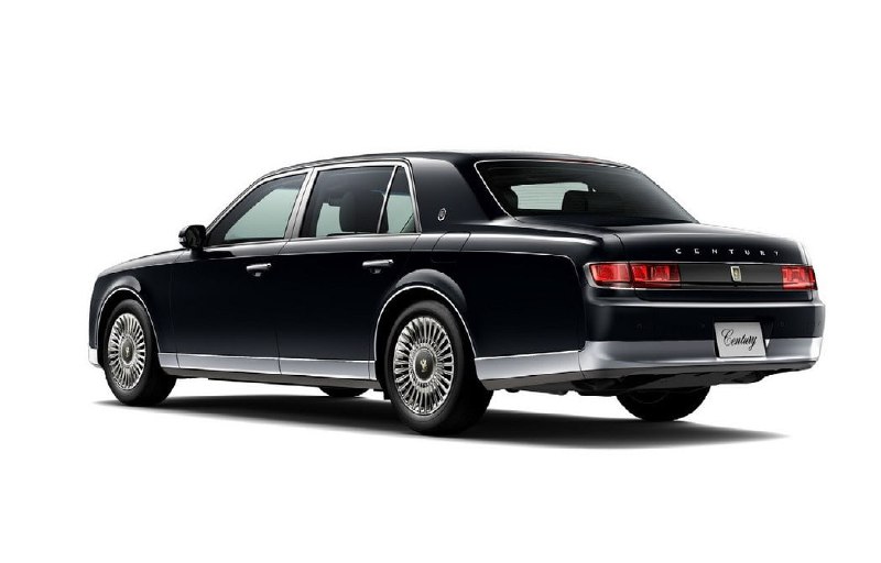 Toyota обновила флагманский седан Century 2
