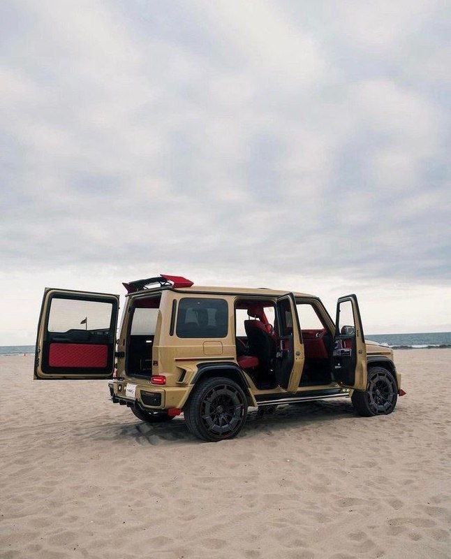 Mercedes benz g class (w464) Brabus 900 rocket edition 1 of 25 6