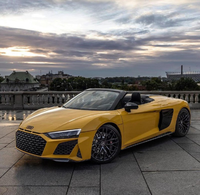 2021 Audi R8 V10 Spyder RWD