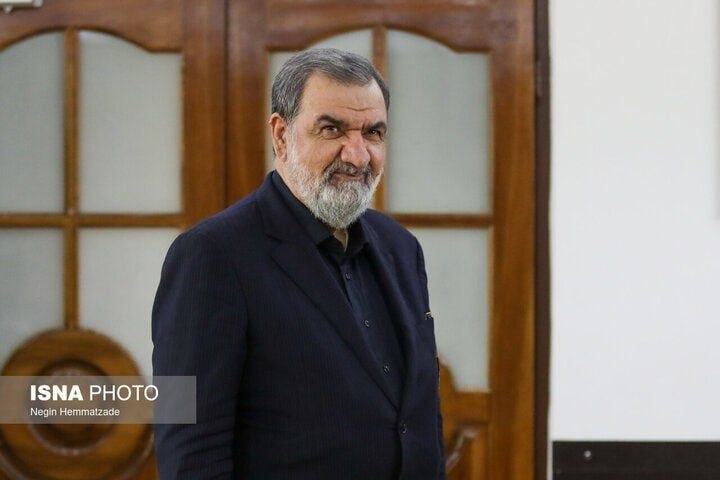باریش نیوز: 🟥دبیر شورای عالی امنیت ملی با خانواده شهید علی لاریجانی دیدار کرد@barishnews|باریش نیوز