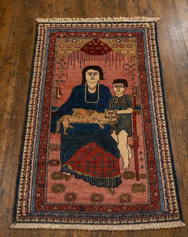 توییتی: ایرانی‌ها به‌طور سنتی رابطه‌شون با گربه‌ها خوب بوده.قالیچه زرند کرمان/ ۱۸۵×۱۳۰/ ۱۹۵۰• ماهور توسی •@Tweety_offical